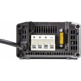 Victron Blue Smart IP22 Acculader 12/30 (3)